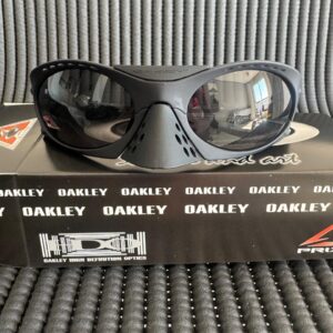 Oakley Water Jacket