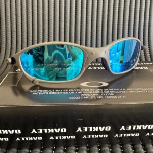 Oakley Flak